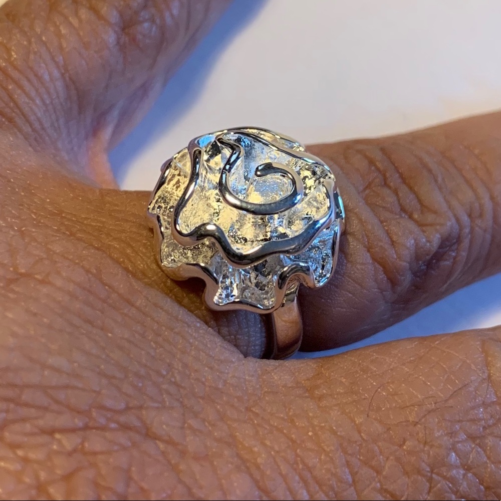 Gorgeous Flower Statement Ring